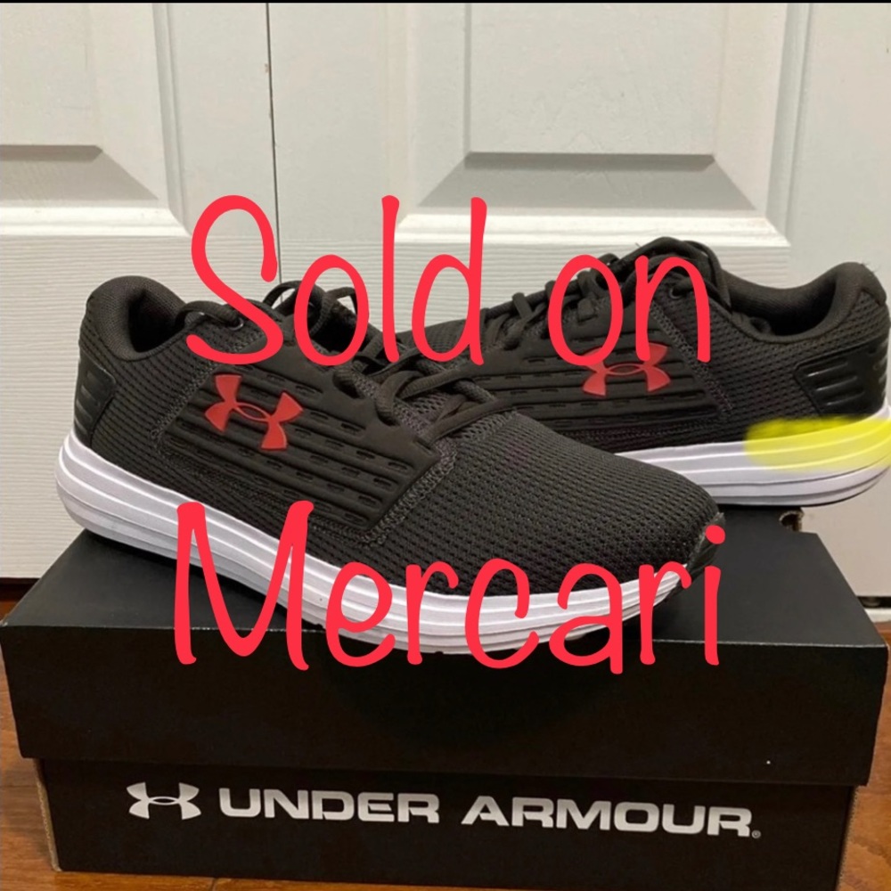 Under Armor Surge SE running shoes